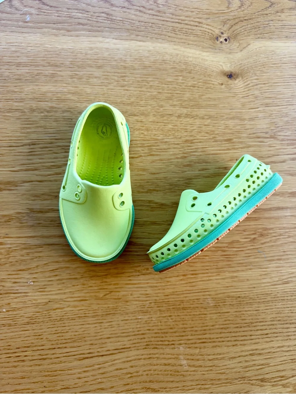 Native Shoes Kids Baby's Lime Green Water Slip-On Loafers!
